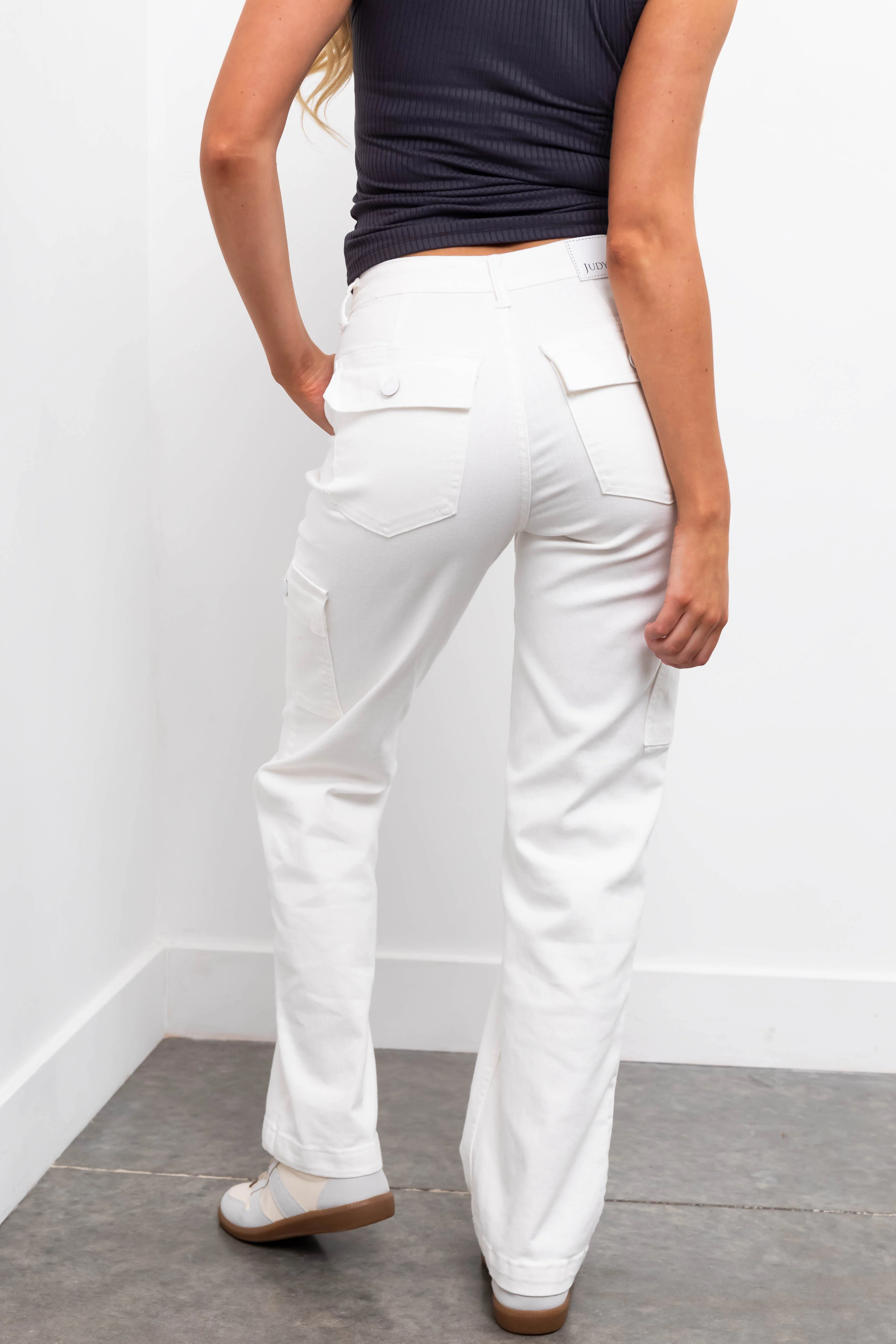 Judy Blue Off White High Rise Cargo Jeans - Image 5