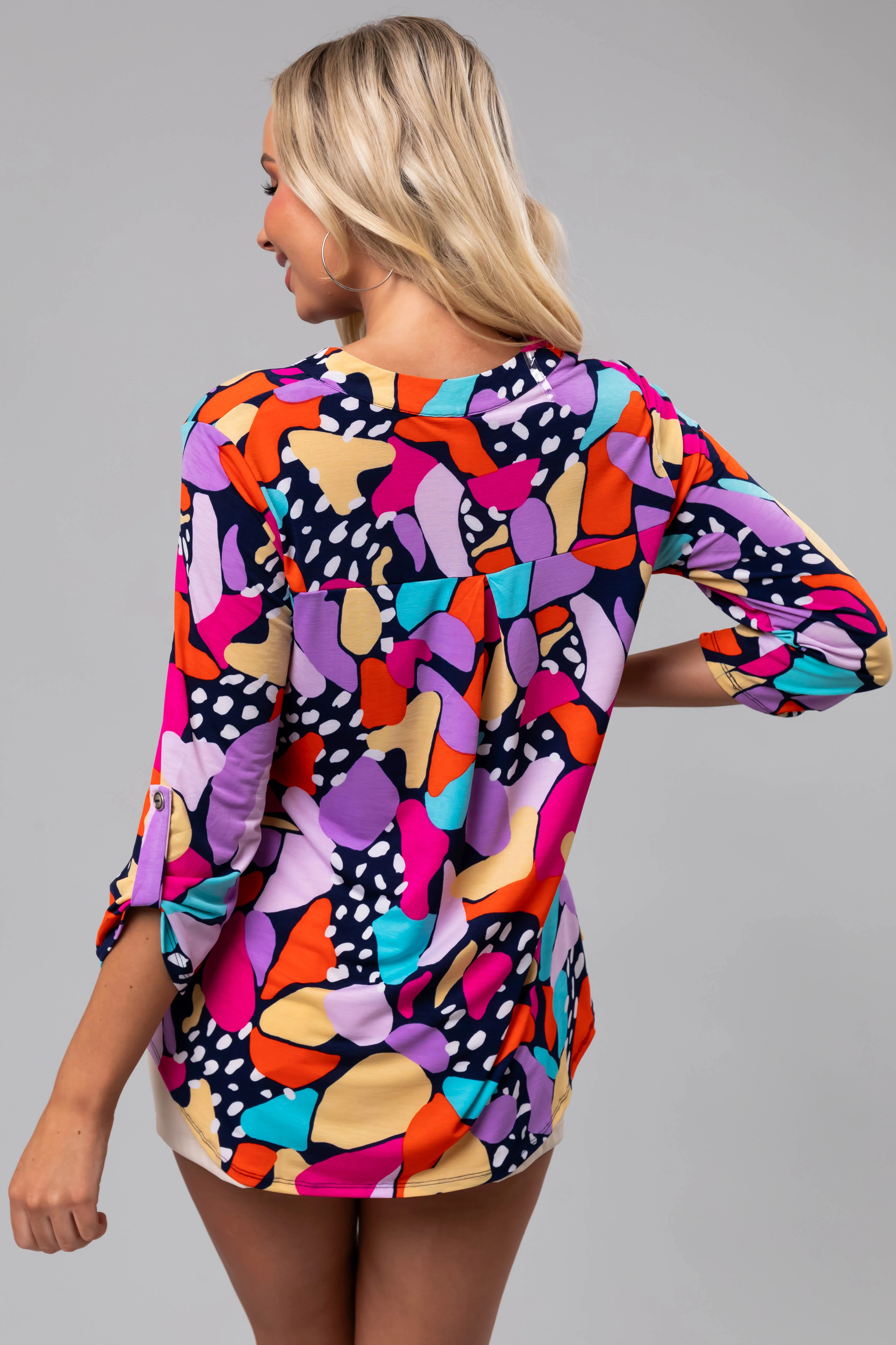 Navy Abstract Print 3/4 Sleeve V-Neck Top - Image 7