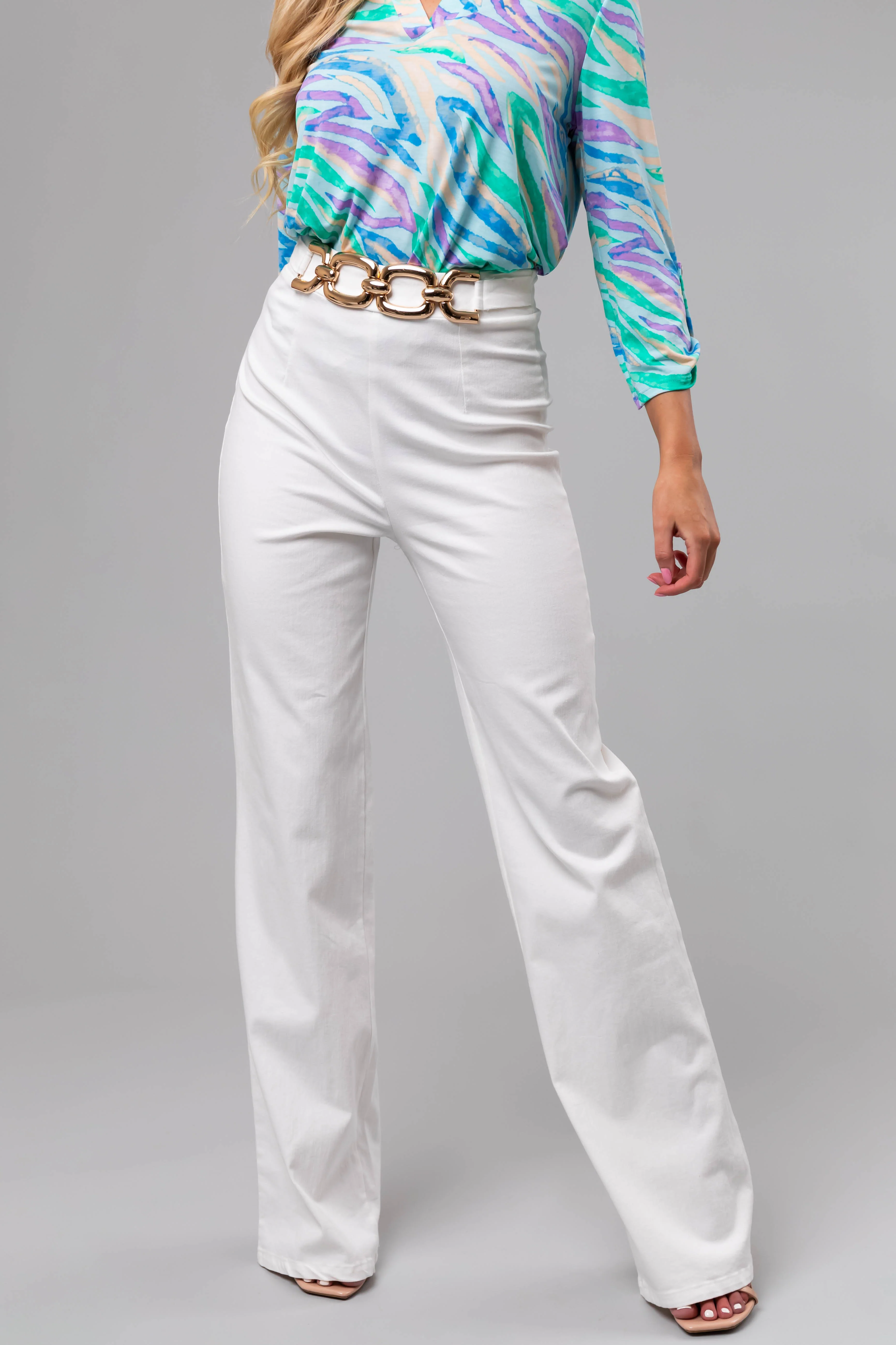 White Denim High Waisted Wide Leg Gold Belt Pants - Image 3